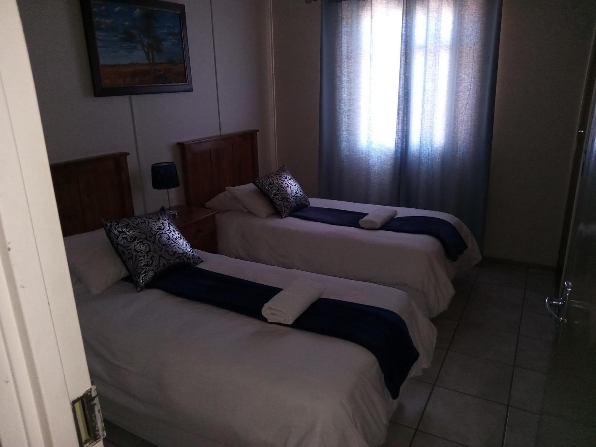 Sunrose Group Of Guesthouses 가립댐 외부 사진