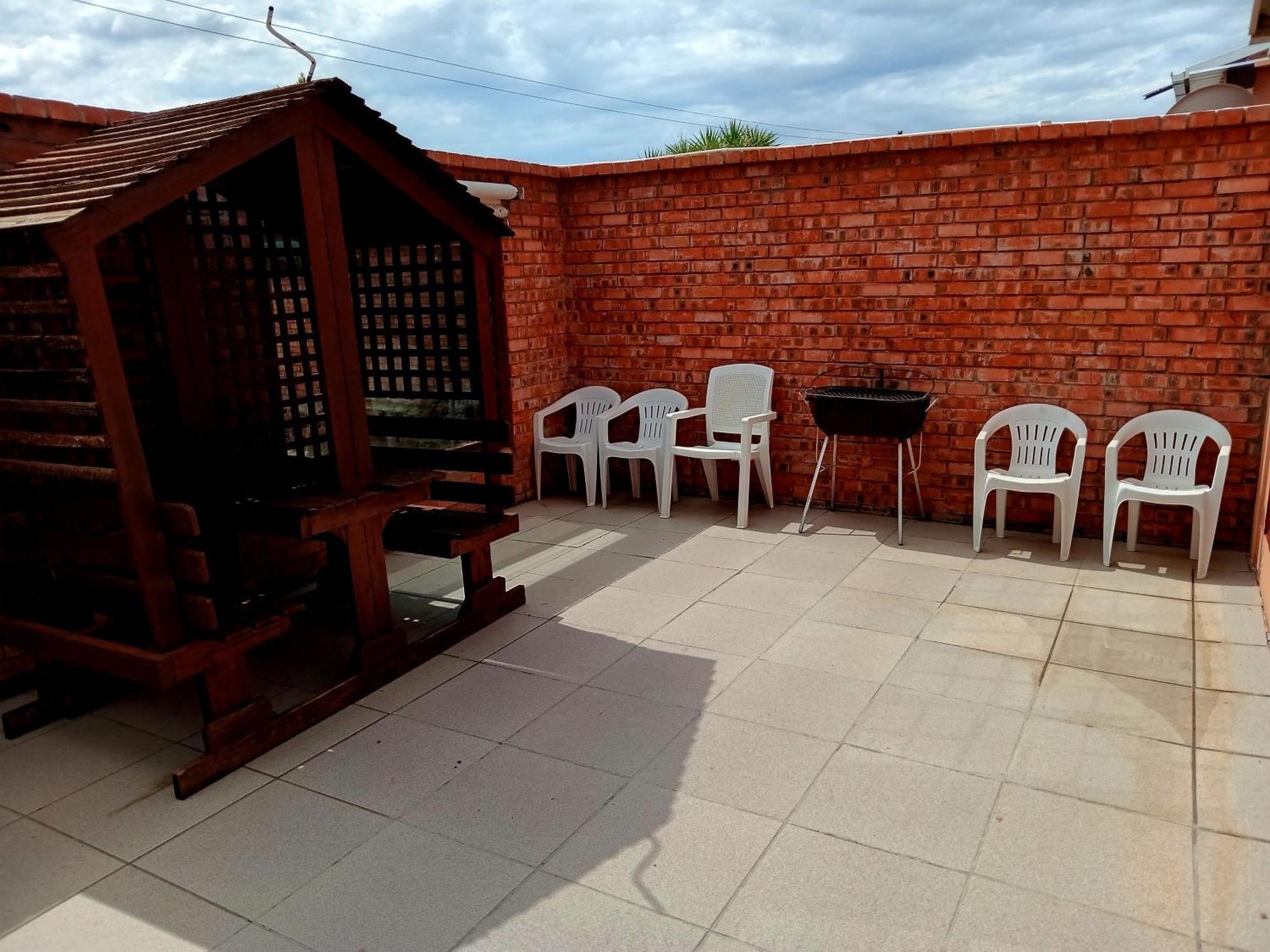 Sunrose Group Of Guesthouses 가립댐 외부 사진