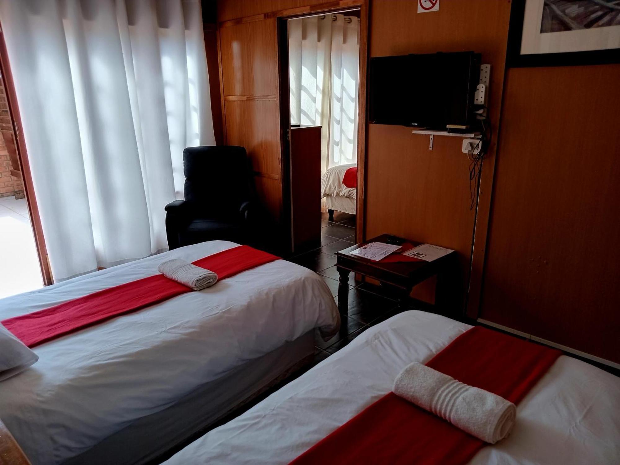 Sunrose Group Of Guesthouses 가립댐 외부 사진