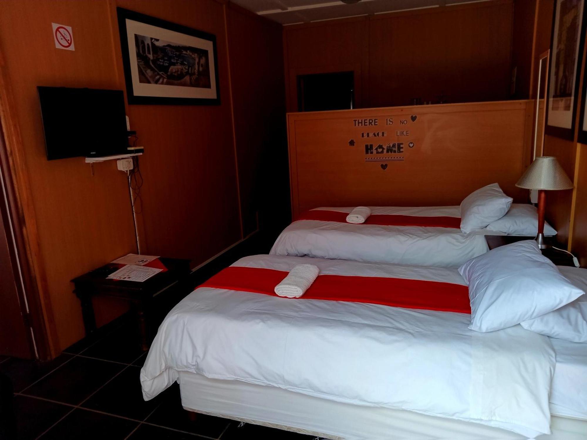 Sunrose Group Of Guesthouses 가립댐 외부 사진