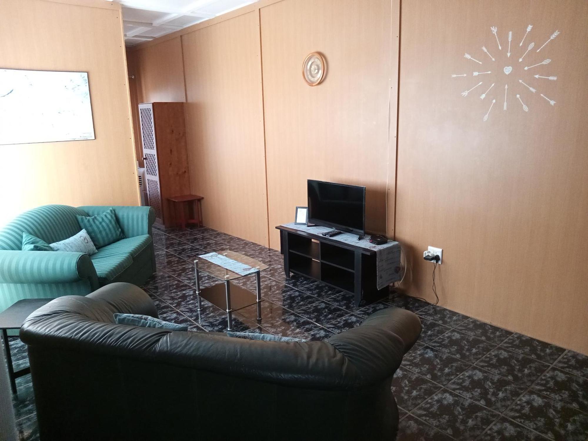 Sunrose Group Of Guesthouses 가립댐 외부 사진
