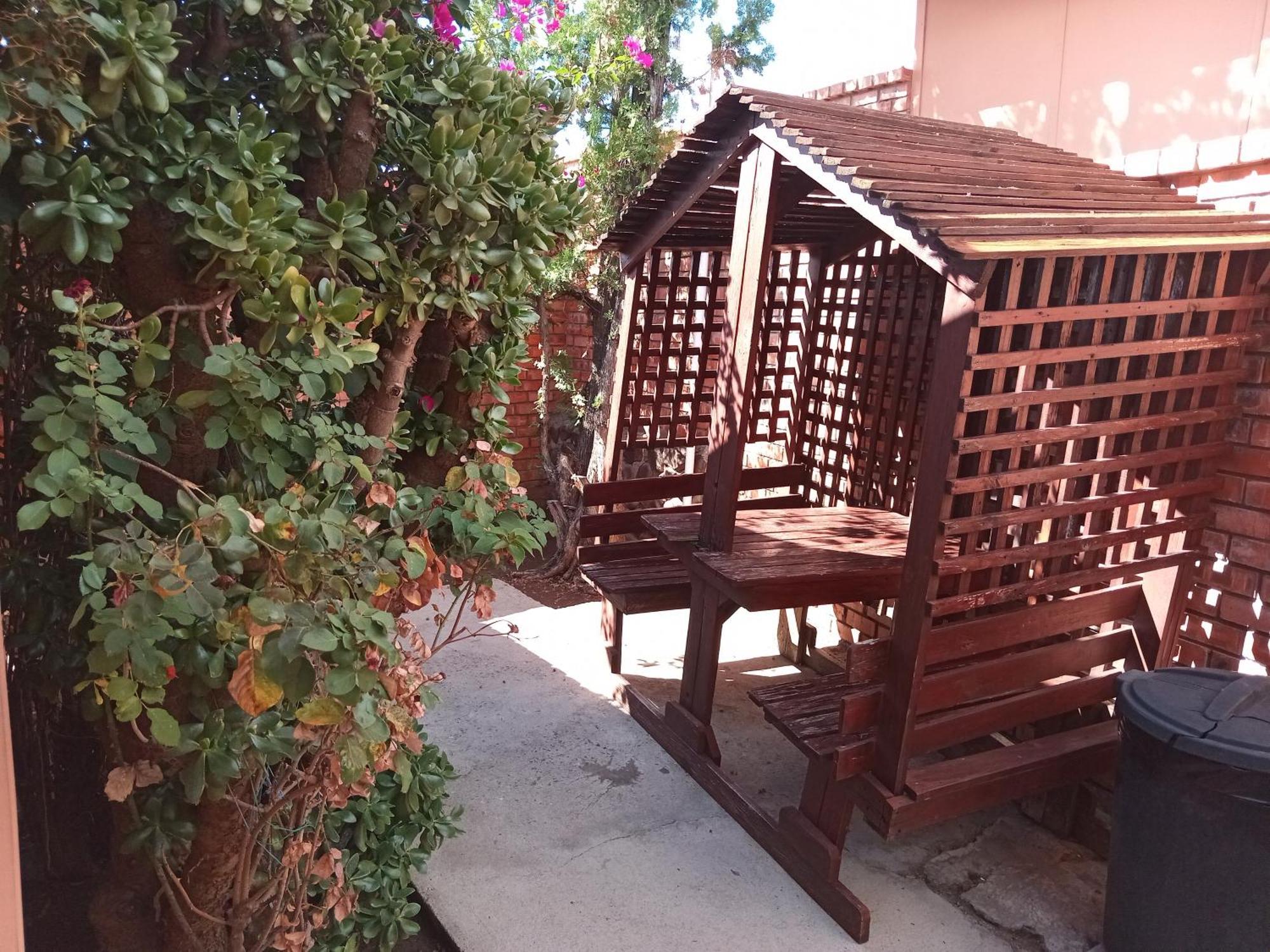 Sunrose Group Of Guesthouses 가립댐 외부 사진